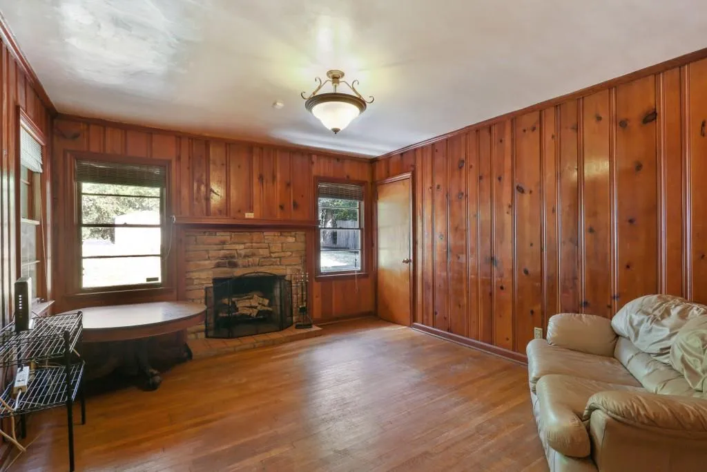 164 Osner Drive, Sandy Springs, Georgia 30342, 3 Bedrooms Bedrooms, ,2 BathroomsBathrooms,Residential,Sold,164 Osner Drive,5760147