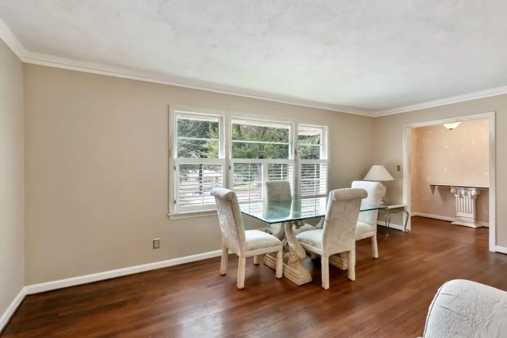 164 Osner Drive, Sandy Springs, Georgia 30342, 3 Bedrooms Bedrooms, ,2 BathroomsBathrooms,Residential,Sold,164 Osner Drive,5760147