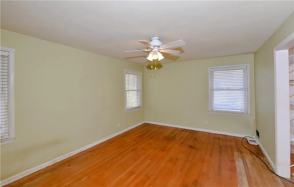 810 Starlight Drive, Sandy Springs, Georgia 30342, 3 Bedrooms Bedrooms, ,2 BathroomsBathrooms,Residential,Sold,810 Starlight Drive,5979258