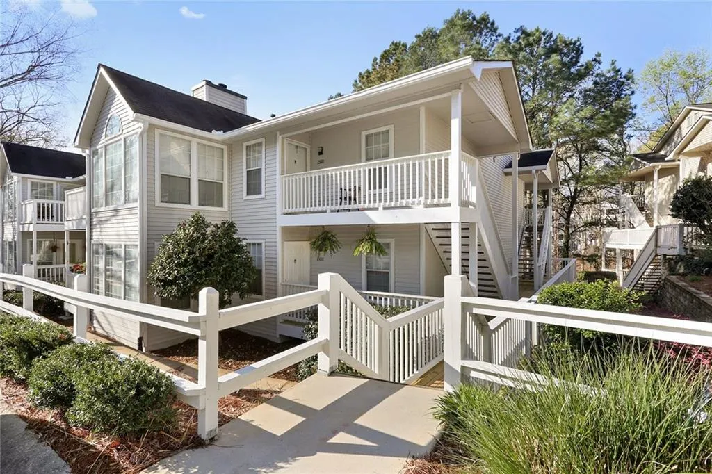 1208 Gettysburg Place, Atlanta, Georgia 30350, 2 Bedrooms Bedrooms, ,2 BathroomsBathrooms,Residential,Sold,1208 Gettysburg Place,6526089