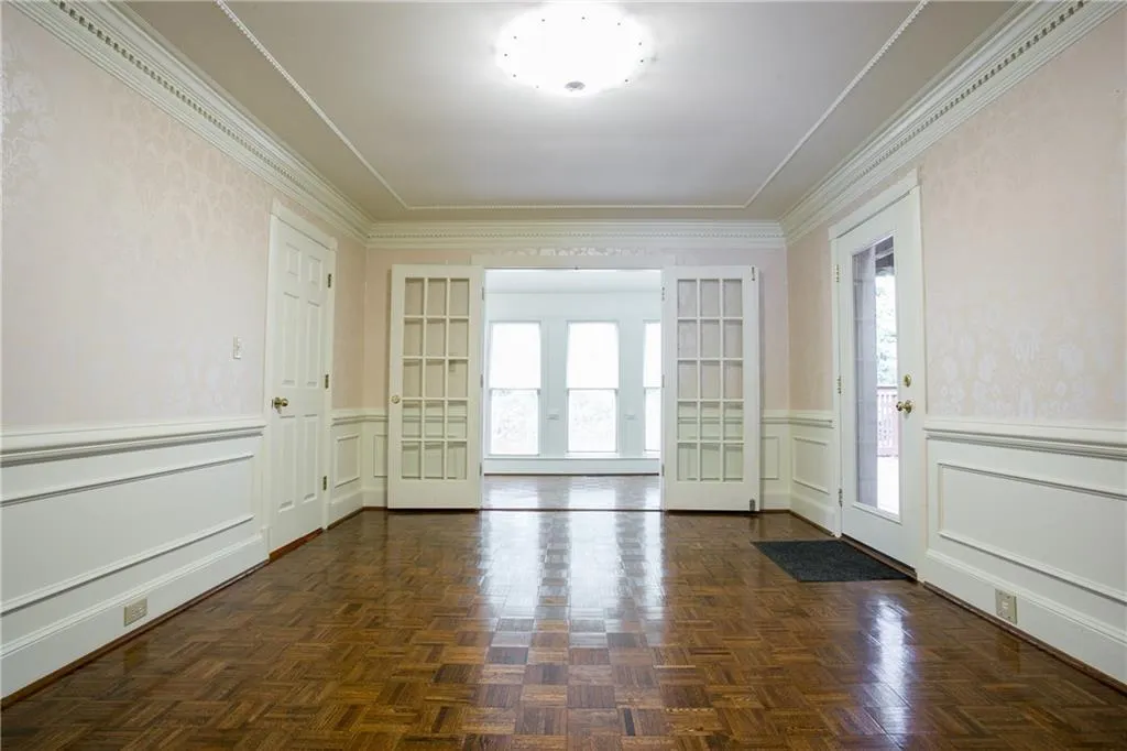 800 Towergate Place, Sandy Springs, Georgia 30350, 4 Bedrooms Bedrooms, ,3 BathroomsBathrooms,Residential,Sold,800 Towergate Place,5749167