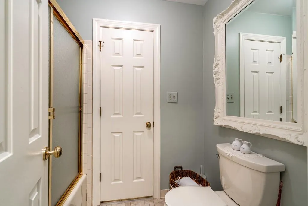 210 Grogans Landing, Sandy Springs, Georgia 30350, 5 Bedrooms Bedrooms, ,4 BathroomsBathrooms,Residential,Sold,210 Grogans Landing,6872505