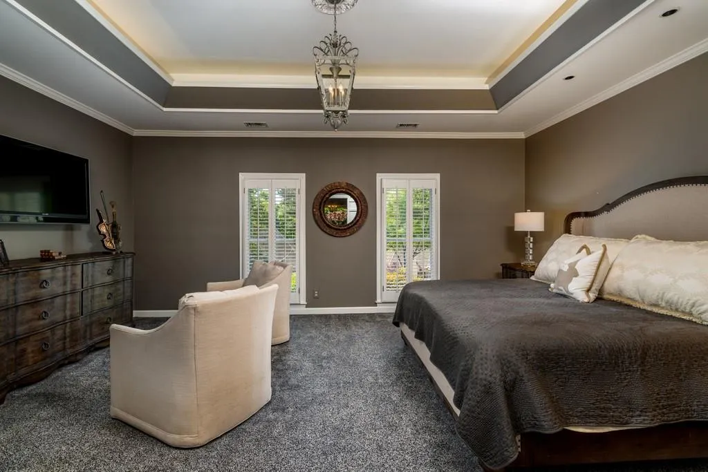 210 Grogans Landing, Sandy Springs, Georgia 30350, 5 Bedrooms Bedrooms, ,4 BathroomsBathrooms,Residential,Sold,210 Grogans Landing,6872505