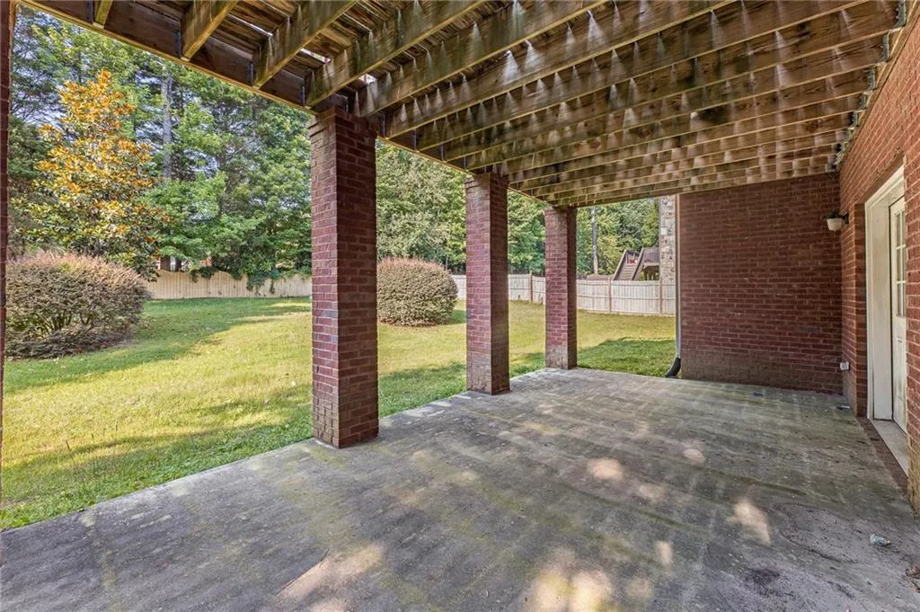 4130 Spalding Drive, Sandy Springs, Georgia 30350, 5 Bedrooms Bedrooms, ,4 BathroomsBathrooms,Residential,Sold,4130 Spalding Drive,7230612