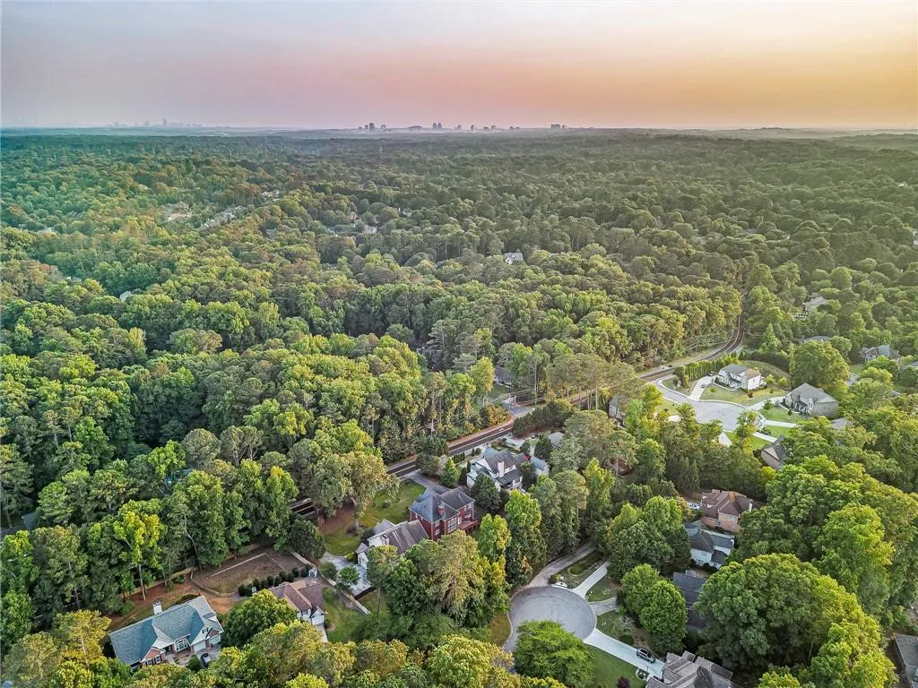 4130 Spalding Drive, Sandy Springs, Georgia 30350, 5 Bedrooms Bedrooms, ,4 BathroomsBathrooms,Residential,Sold,4130 Spalding Drive,7230612