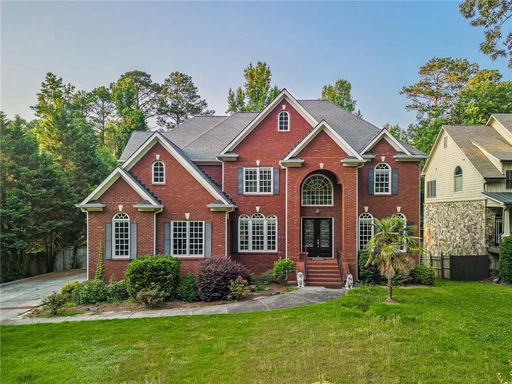4130 Spalding Drive, Sandy Springs, Georgia 30350, 5 Bedrooms Bedrooms, ,4 BathroomsBathrooms,Residential,Sold,4130 Spalding Drive,7230612