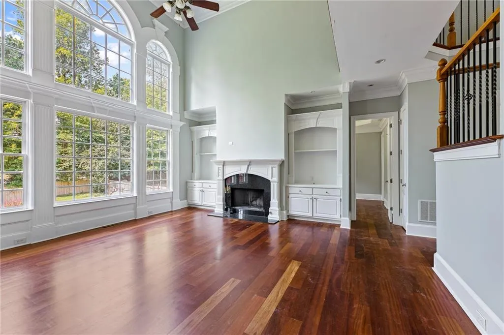 4130 Spalding Drive, Sandy Springs, Georgia 30350, 5 Bedrooms Bedrooms, ,4 BathroomsBathrooms,Residential,Sold,4130 Spalding Drive,7230612