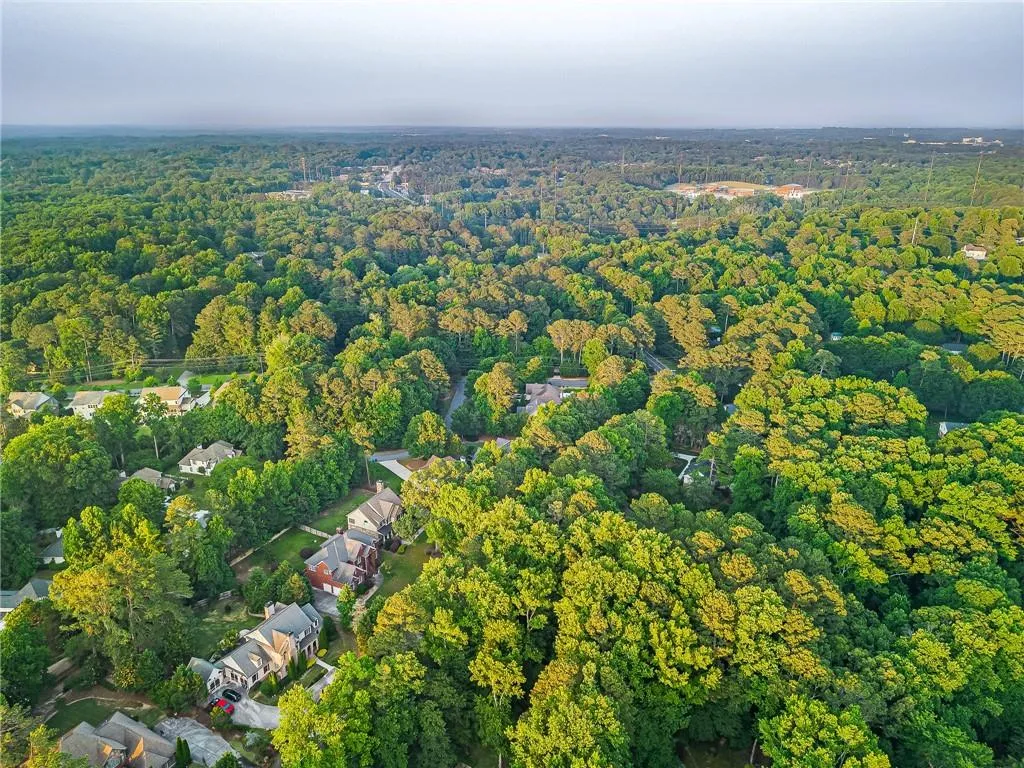 4130 Spalding Drive, Sandy Springs, Georgia 30350, 5 Bedrooms Bedrooms, ,4 BathroomsBathrooms,Residential,Sold,4130 Spalding Drive,7230612