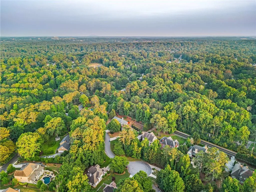 4130 Spalding Drive, Sandy Springs, Georgia 30350, 5 Bedrooms Bedrooms, ,4 BathroomsBathrooms,Residential,Sold,4130 Spalding Drive,7230612
