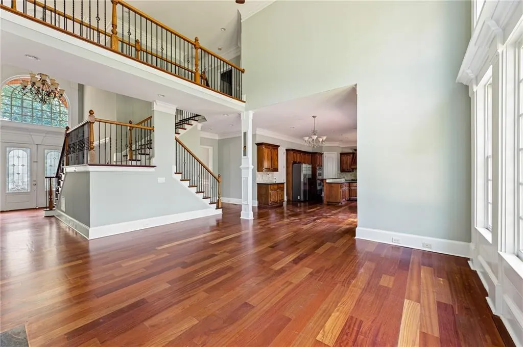 4130 Spalding Drive, Sandy Springs, Georgia 30350, 5 Bedrooms Bedrooms, ,4 BathroomsBathrooms,Residential,Sold,4130 Spalding Drive,7230612