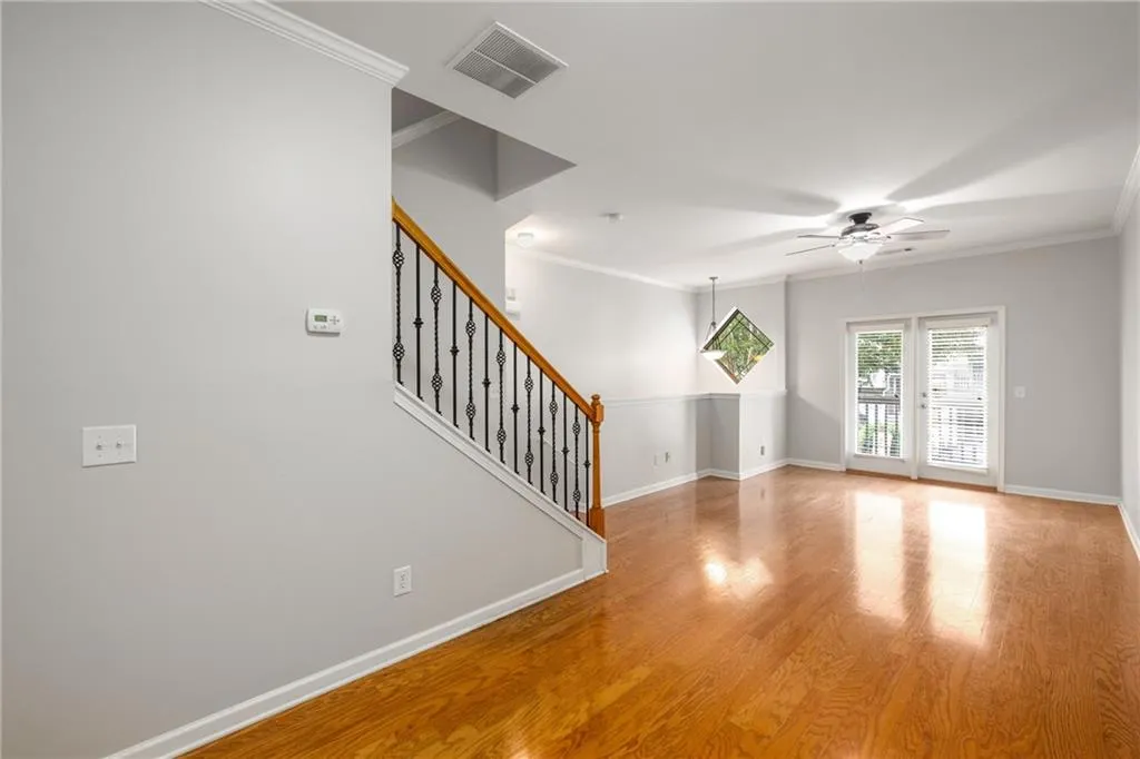 1529 Liberty Parkway Nw Unit 2314, Atlanta, Georgia 30318, 3 Bedrooms Bedrooms, ,2 BathroomsBathrooms,Residential,Sold,1529 Liberty Parkway Nw Unit 2314,7589789