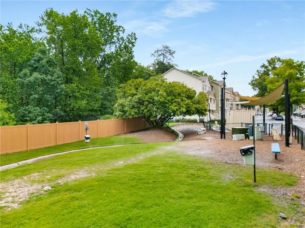 1529 Liberty Parkway Nw Unit 2314, Atlanta, Georgia 30318, 3 Bedrooms Bedrooms, ,2 BathroomsBathrooms,Residential,For Sale,1529 Liberty Parkway Nw Unit 2314,7589789