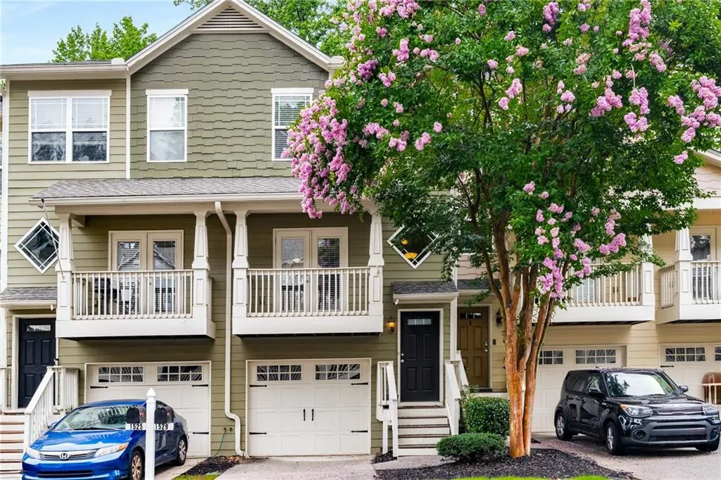 1529 Liberty Parkway Nw Unit 2314, Atlanta, Georgia 30318, 3 Bedrooms Bedrooms, ,2 BathroomsBathrooms,Residential,For Sale,1529 Liberty Parkway Nw Unit 2314,7589789