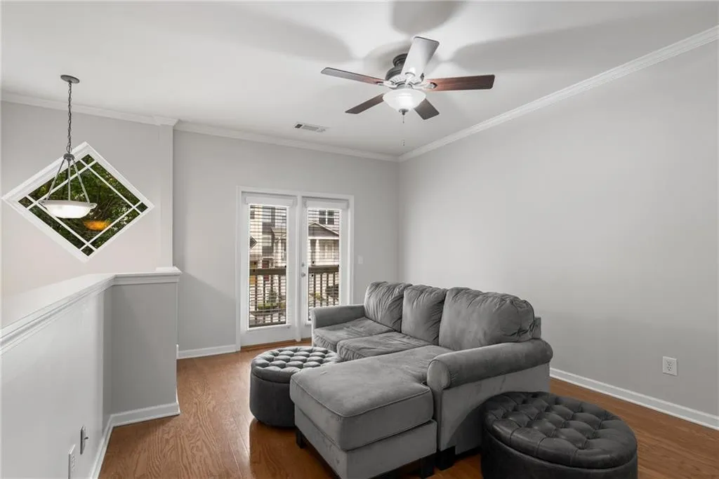 1529 Liberty Parkway Nw Unit 2314, Atlanta, Georgia 30318, 3 Bedrooms Bedrooms, ,2 BathroomsBathrooms,Residential,For Sale,1529 Liberty Parkway Nw Unit 2314,7589789