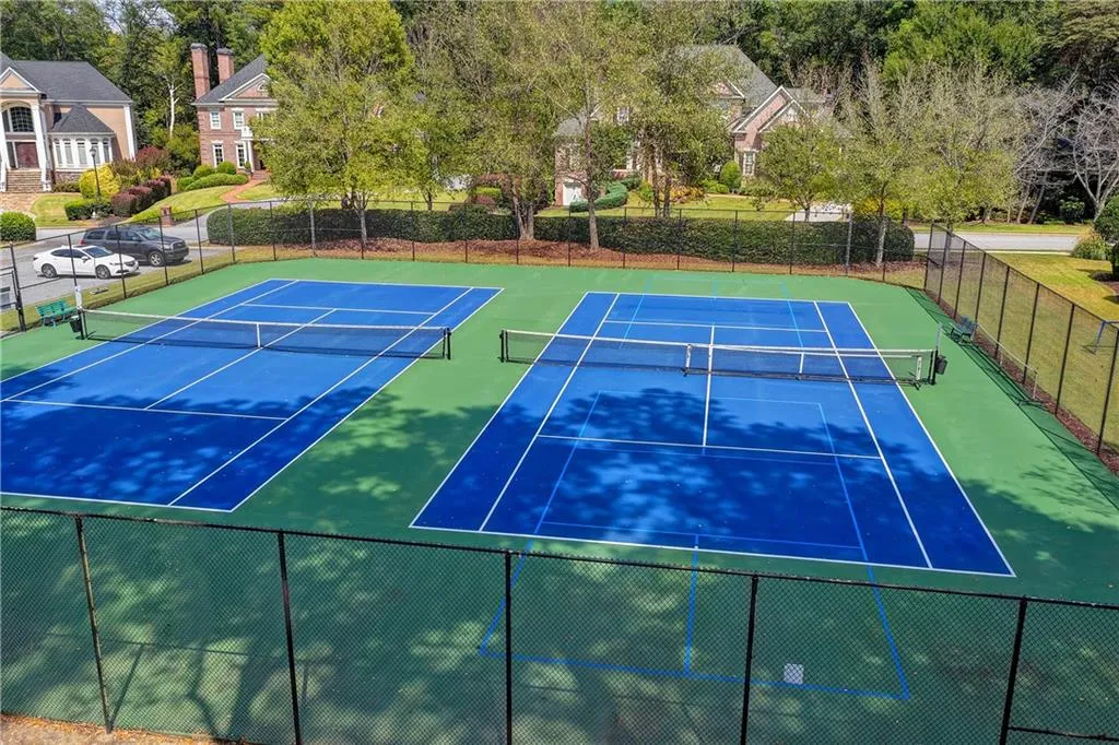 Community Tennis Courts