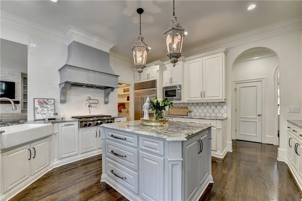 333 Caruso Court, Atlanta, Georgia 30350, 7 Bedrooms Bedrooms, ,6 BathroomsBathrooms,Residential,Sold,333 Caruso Court,7697009