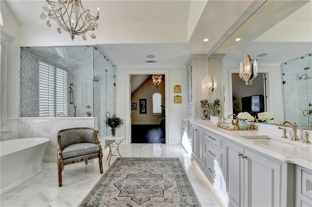 333 Caruso Court, Atlanta, Georgia 30350, 7 Bedrooms Bedrooms, ,6 BathroomsBathrooms,Residential,Sold,333 Caruso Court,7697009