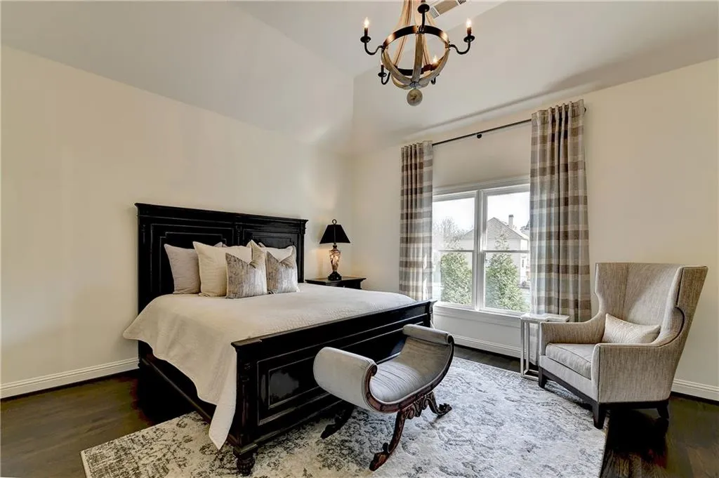 333 Caruso Court, Atlanta, Georgia 30350, 7 Bedrooms Bedrooms, ,6 BathroomsBathrooms,Residential,Sold,333 Caruso Court,7697009