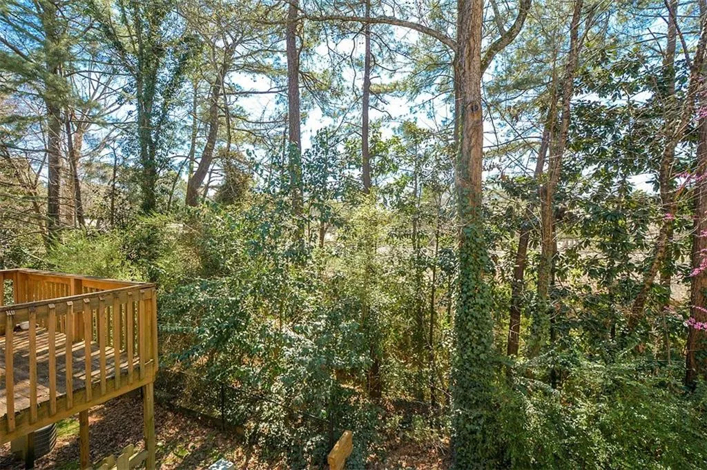 604 Wedgewood Way, Sandy Springs, Georgia 30350, 2 Bedrooms Bedrooms, ,2 BathroomsBathrooms,Residential,Sold,604 Wedgewood Way,5950475