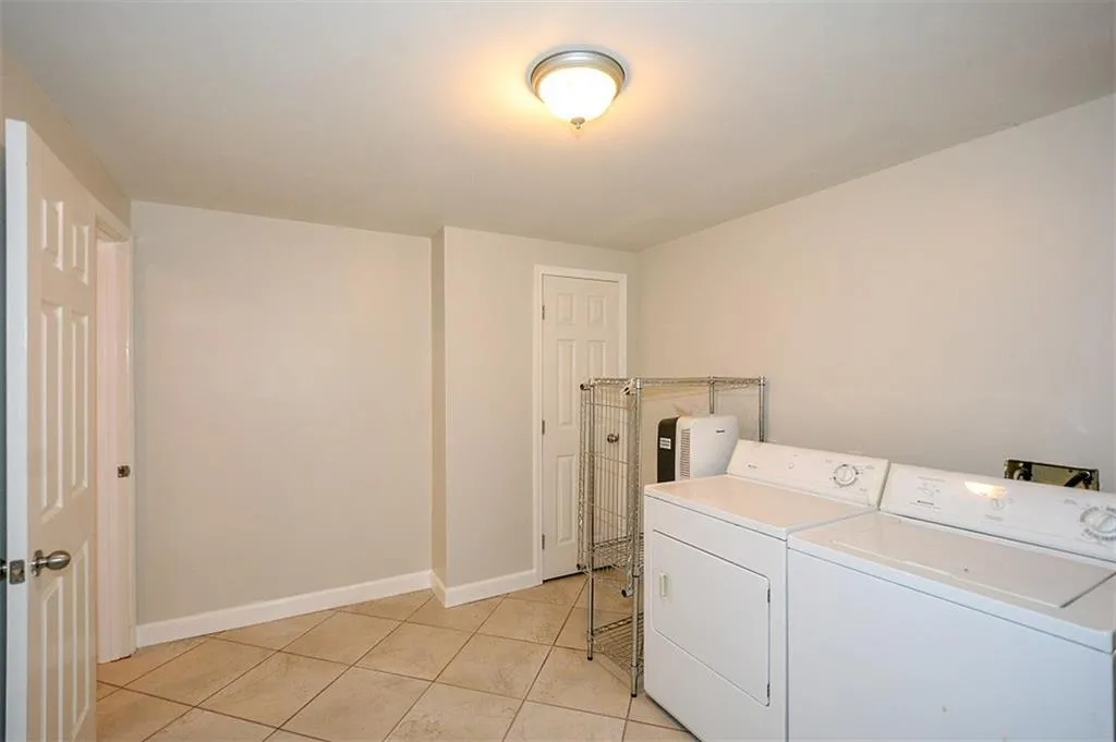 604 Wedgewood Way, Sandy Springs, Georgia 30350, 2 Bedrooms Bedrooms, ,2 BathroomsBathrooms,Residential,Sold,604 Wedgewood Way,5950475