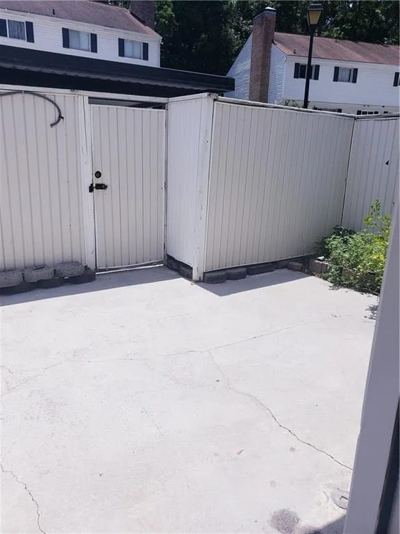 7308 Cardigan Circle, Sandy Springs, Georgia 30328, 3 Bedrooms Bedrooms, ,2 BathroomsBathrooms,Residential,Sold,7308 Cardigan Circle,6919213