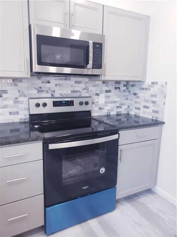 7308 Cardigan Circle, Sandy Springs, Georgia 30328, 3 Bedrooms Bedrooms, ,2 BathroomsBathrooms,Residential,Sold,7308 Cardigan Circle,6919213