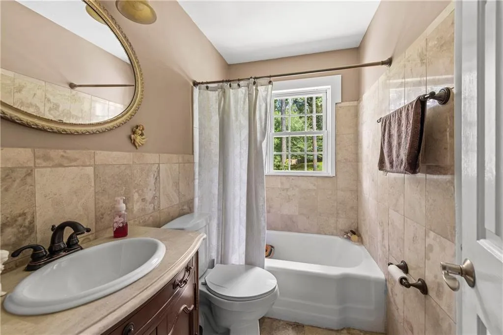 6470 Wright Circle, Atlanta, Georgia 30328, 4 Bedrooms Bedrooms, ,3 BathroomsBathrooms,Residential,Sold,6470 Wright Circle,6927854