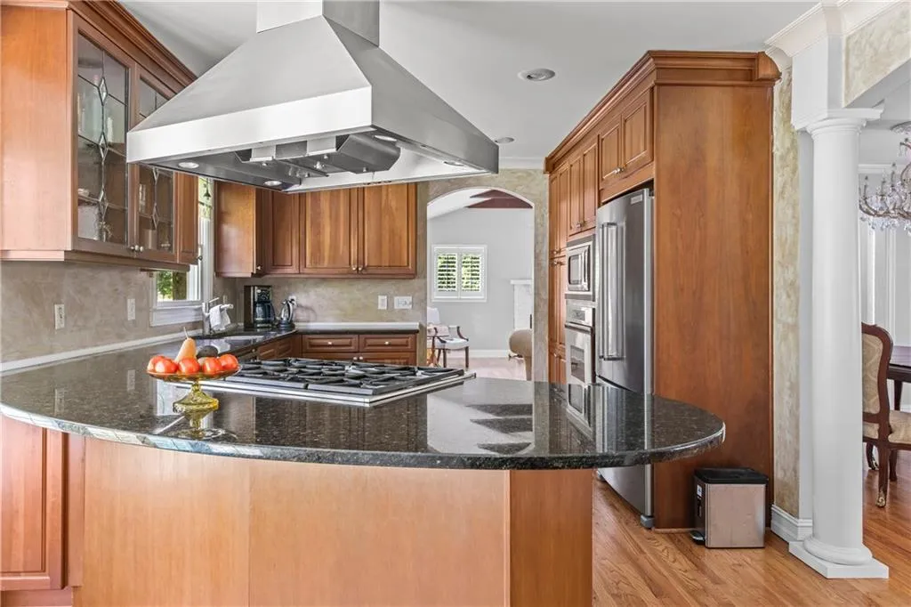 6470 Wright Circle, Atlanta, Georgia 30328, 4 Bedrooms Bedrooms, ,3 BathroomsBathrooms,Residential,Sold,6470 Wright Circle,6927854