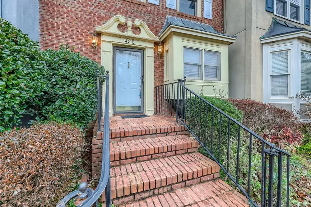 420 Brantley Road, Sandy Springs, Georgia 30350, 3 Bedrooms Bedrooms, ,3 BathroomsBathrooms,Residential,Sold,420 Brantley Road,6992296