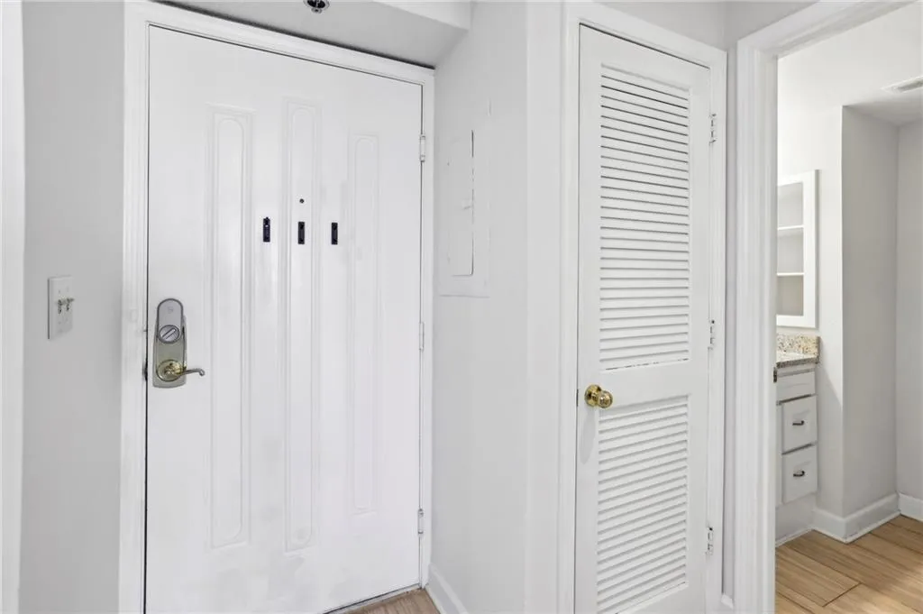 2870 Pharr Court South Nw Unit 1408, Atlanta, Georgia 30305, 1 Bedroom Bedrooms, ,1 BathroomBathrooms,Residential,For Sale,2870 Pharr Court South Nw Unit 1408,7617808