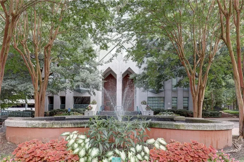 2870 Pharr Court South Nw Unit 1408, Atlanta, Georgia 30305, 1 Bedroom Bedrooms, ,1 BathroomBathrooms,Residential,For Sale,2870 Pharr Court South Nw Unit 1408,7617808