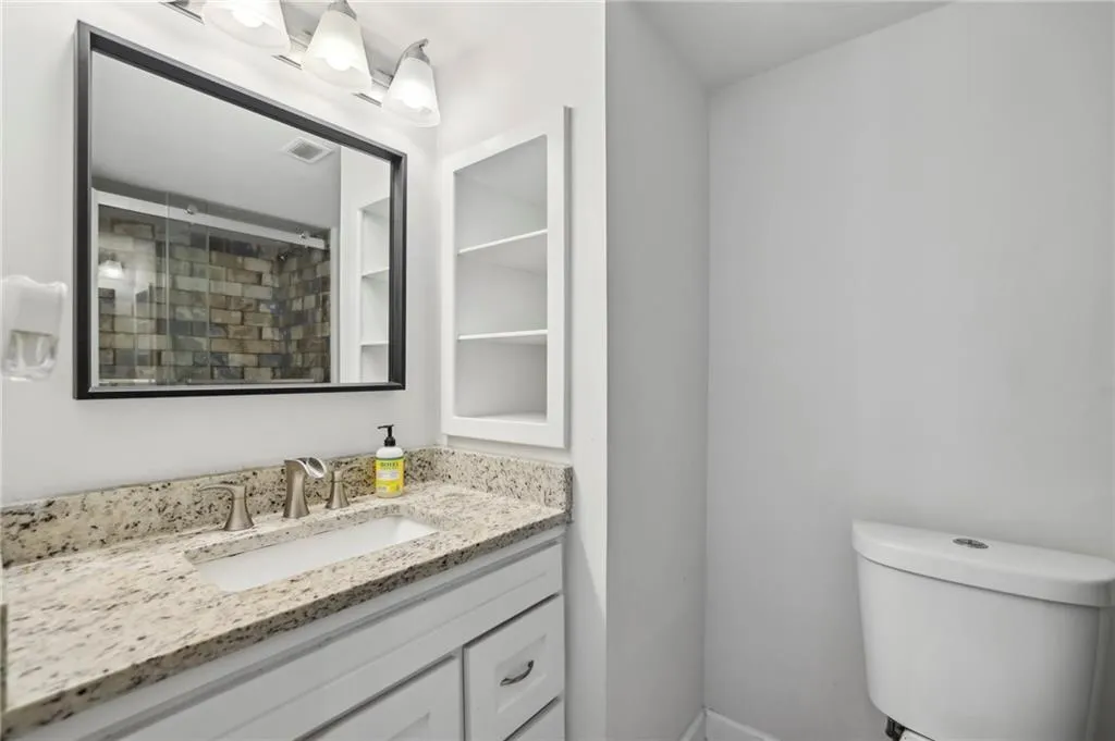 2870 Pharr Court South Nw Unit 1408, Atlanta, Georgia 30305, 1 Bedroom Bedrooms, ,1 BathroomBathrooms,Residential,For Sale,2870 Pharr Court South Nw Unit 1408,7617808