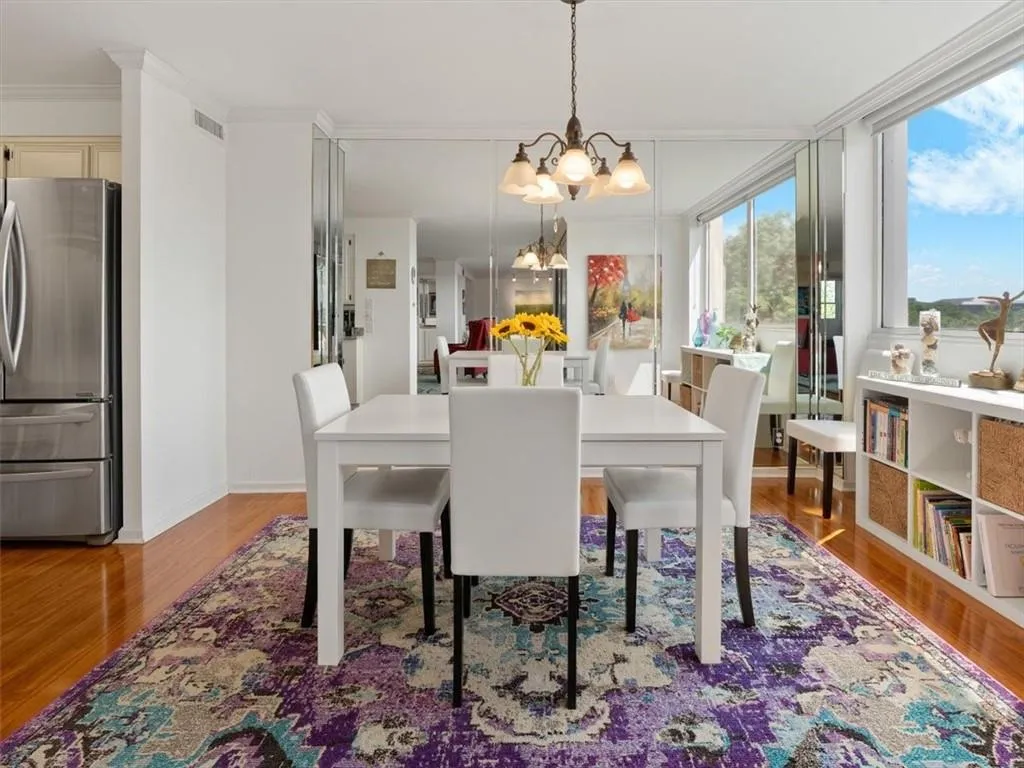3530 Piedmont Road Ne Unit 11a, Atlanta, Georgia 30305, 2 Bedrooms Bedrooms, ,2 BathroomsBathrooms,Residential,For Sale,3530 Piedmont Road Ne Unit 11a,7638178