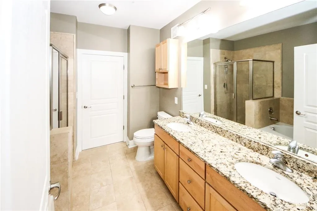 799 Hammond Drive Unit 228, Sandy Springs, Georgia 30328, 2 Bedrooms Bedrooms, ,2 BathroomsBathrooms,Residential,Sold,799 Hammond Drive Unit 228,6921139