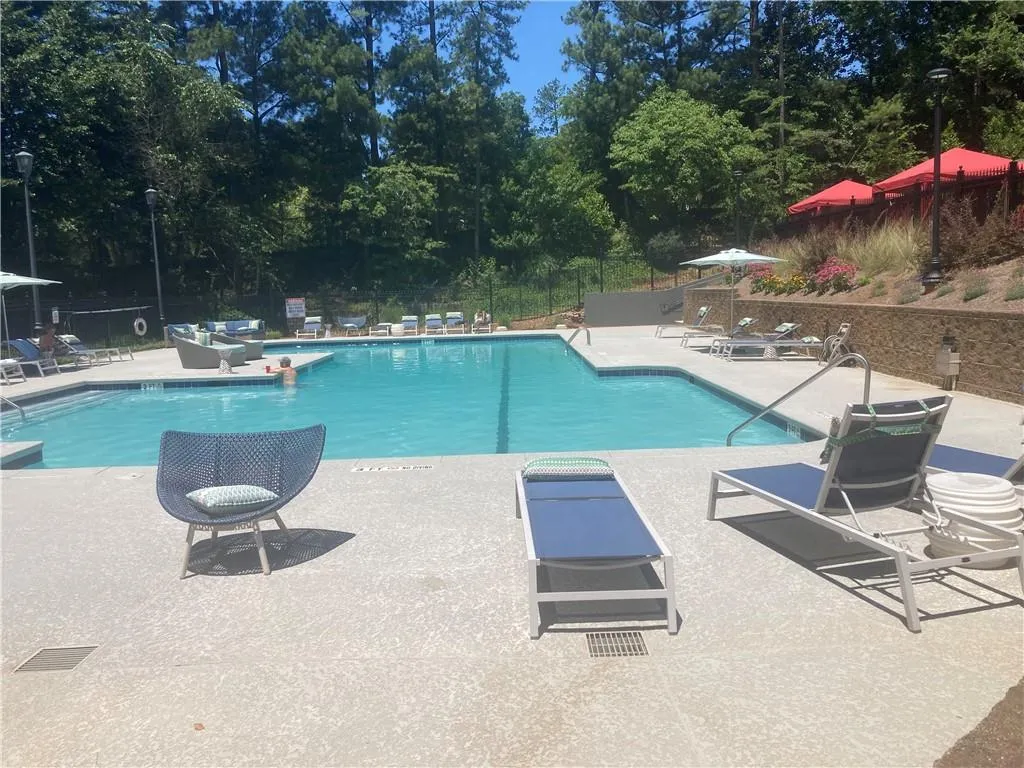 799 Hammond Drive Unit 228, Sandy Springs, Georgia 30328, 2 Bedrooms Bedrooms, ,2 BathroomsBathrooms,Residential,Sold,799 Hammond Drive Unit 228,6921139