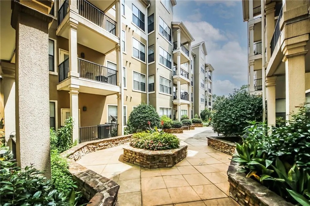 799 Hammond Drive Unit 228, Sandy Springs, Georgia 30328, 2 Bedrooms Bedrooms, ,2 BathroomsBathrooms,Residential,Sold,799 Hammond Drive Unit 228,6921139