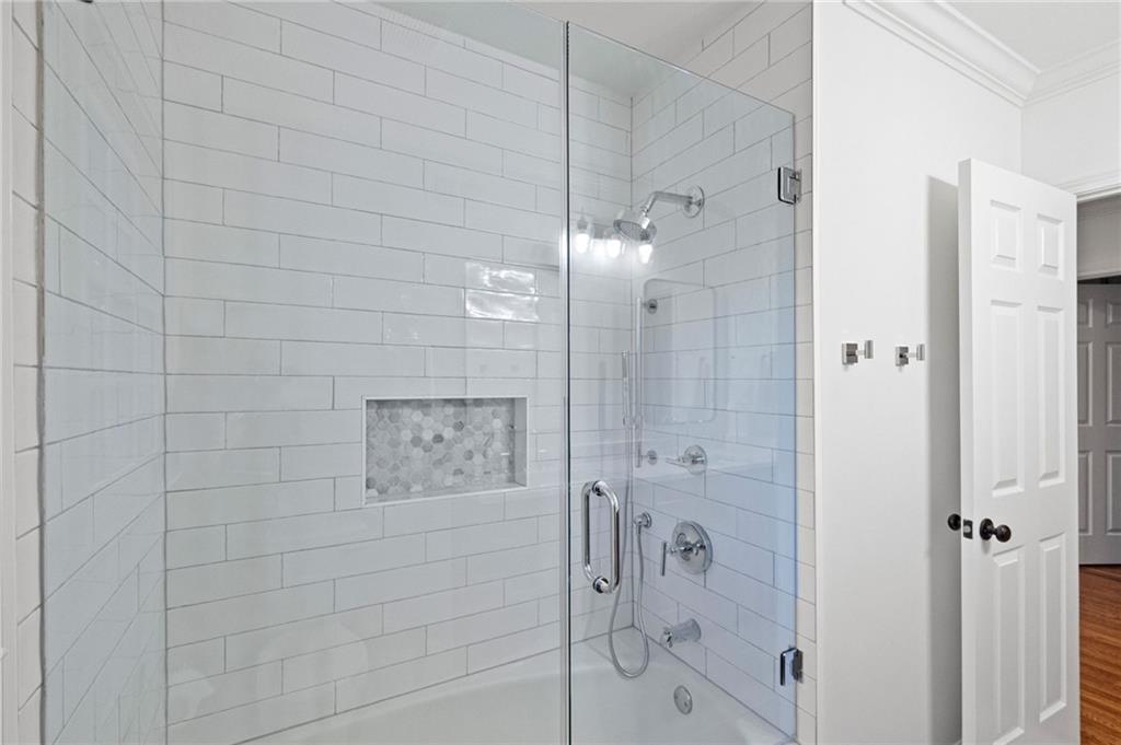 8965 Huntcliff Trace, Sandy Springs, Georgia 30350, 5 Bedrooms Bedrooms, ,4 BathroomsBathrooms,Residential,Sold,8965 Huntcliff Trace,7311770