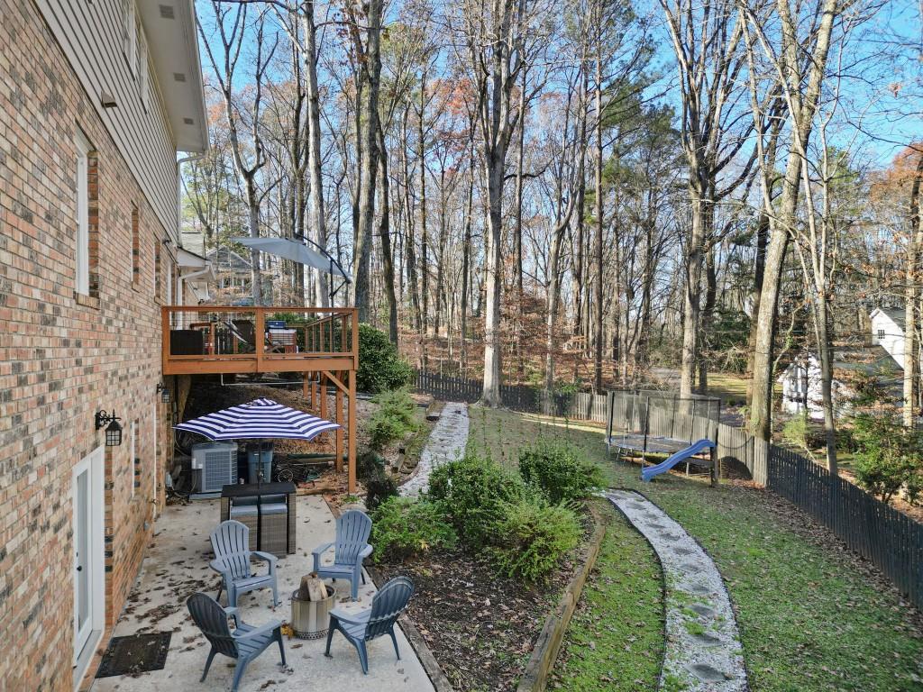 8965 Huntcliff Trace, Sandy Springs, Georgia 30350, 5 Bedrooms Bedrooms, ,4 BathroomsBathrooms,Residential,Sold,8965 Huntcliff Trace,7311770