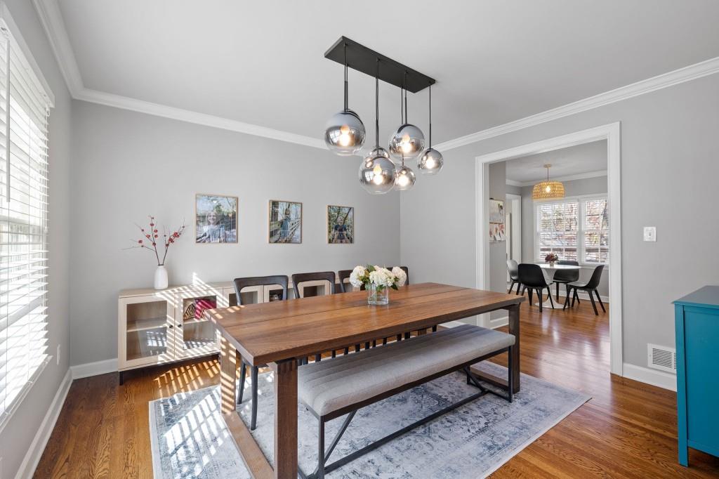 8965 Huntcliff Trace, Sandy Springs, Georgia 30350, 5 Bedrooms Bedrooms, ,4 BathroomsBathrooms,Residential,Sold,8965 Huntcliff Trace,7311770