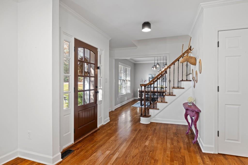 8965 Huntcliff Trace, Sandy Springs, Georgia 30350, 5 Bedrooms Bedrooms, ,4 BathroomsBathrooms,Residential,Sold,8965 Huntcliff Trace,7311770