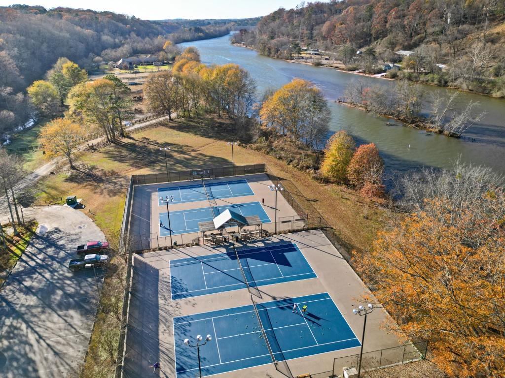 8965 Huntcliff Trace, Sandy Springs, Georgia 30350, 5 Bedrooms Bedrooms, ,4 BathroomsBathrooms,Residential,Sold,8965 Huntcliff Trace,7311770