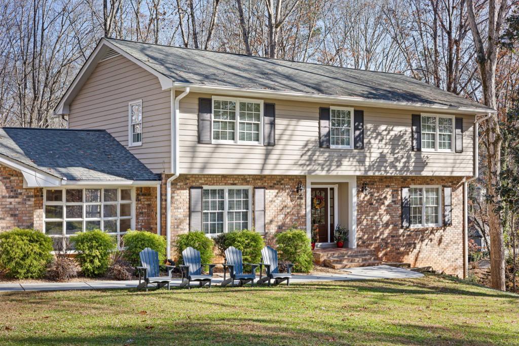 8965 Huntcliff Trace, Sandy Springs, Georgia 30350, 5 Bedrooms Bedrooms, ,4 BathroomsBathrooms,Residential,Sold,8965 Huntcliff Trace,7311770