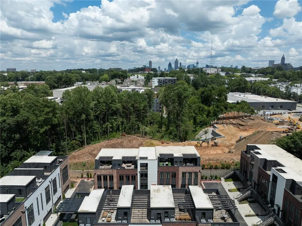 1261 Chelsea Circle, Atlanta, Georgia 30318, 2 Bedrooms Bedrooms, ,2 BathroomsBathrooms,Residential,For Sale,1261 Chelsea Circle,7615749