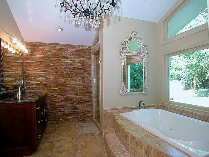 1580 Huntingdon Trail, Sandy Springs, Georgia 30350, 5 Bedrooms Bedrooms, ,3 BathroomsBathrooms,Residential,Sold,1580 Huntingdon Trail,5571164