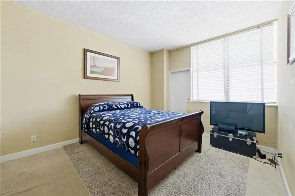 3060 Pharr Court North Nw Unit 223, Atlanta, Georgia 30305, 2 Bedrooms Bedrooms, 0 ,1 BathroomBathrooms,Residential,For Sale,3060 Pharr Court North Nw Unit 223,7730531