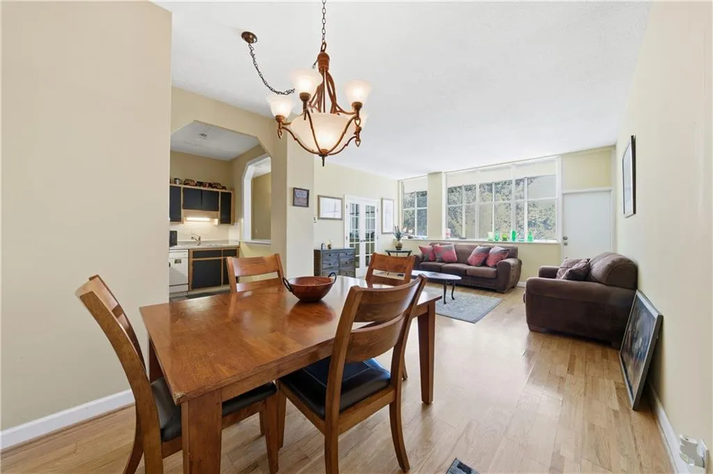 3060 Pharr Court North Nw Unit 223, Atlanta, Georgia 30305, 2 Bedrooms Bedrooms, 0 ,1 BathroomBathrooms,Residential,For Sale,3060 Pharr Court North Nw Unit 223,7730531