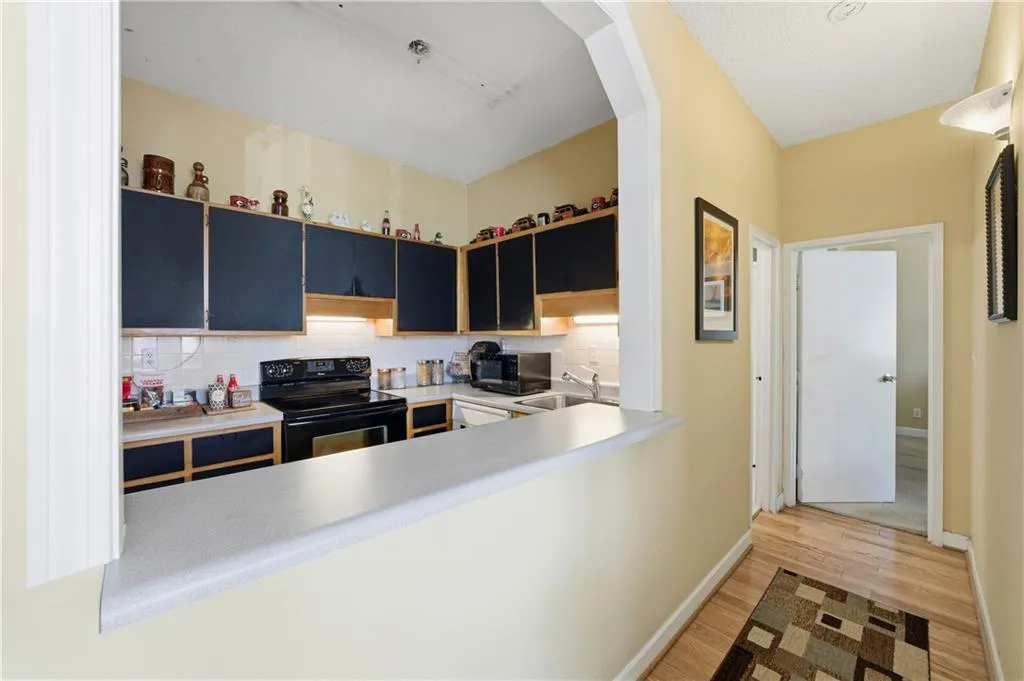 3060 Pharr Court North Nw Unit 223, Atlanta, Georgia 30305, 2 Bedrooms Bedrooms, 0 ,1 BathroomBathrooms,Residential,For Sale,3060 Pharr Court North Nw Unit 223,7730531
