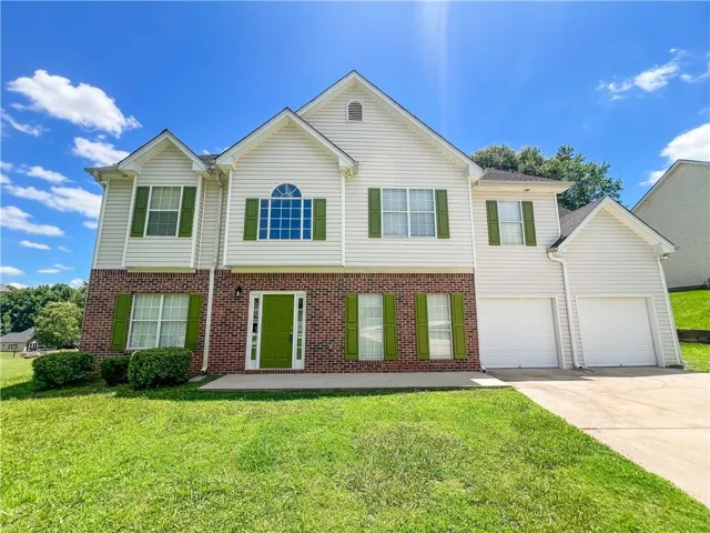 140 Dearing Woods Way, Covington, Georgia 30014