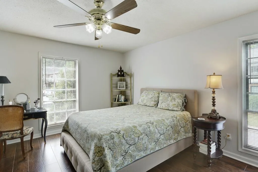 6851 Roswell Road Unit N-3, Sandy Springs, Georgia 30328, 1 Bedroom Bedrooms, ,1 BathroomBathrooms,Residential,Sold,6851 Roswell Road Unit N-3,6579539