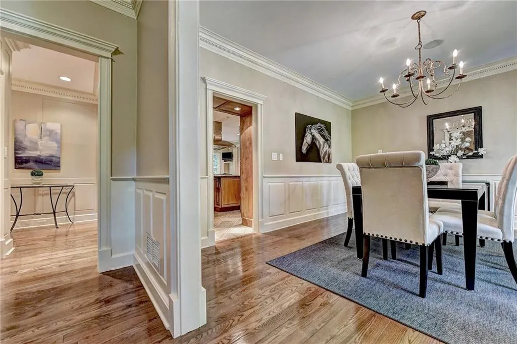 295 Mark Trail, Sandy Springs, Georgia 30328, 4 Bedrooms Bedrooms, ,2 BathroomsBathrooms,Residential,Sold,295 Mark Trail,6606515